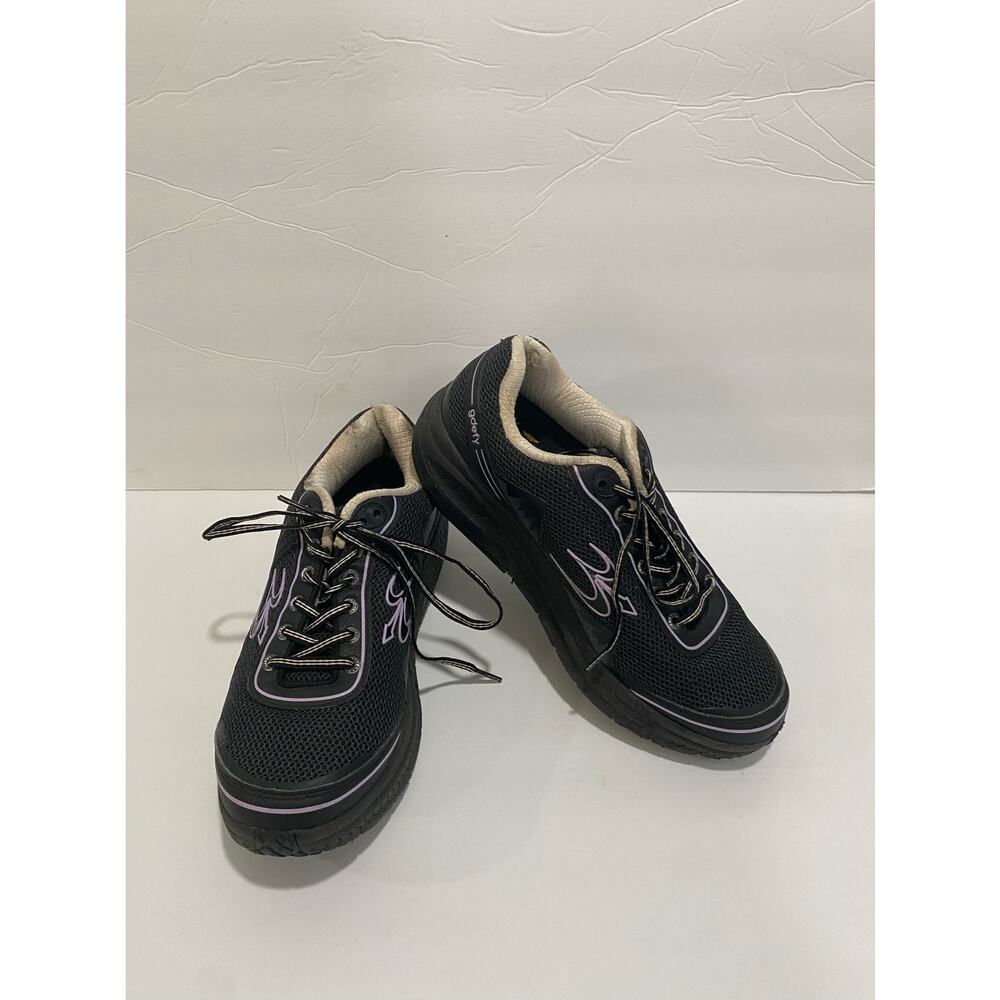Women's size 9.5 Gravity Defyers Verso Shock gdefy Comfort Fit Purple Black Shoe